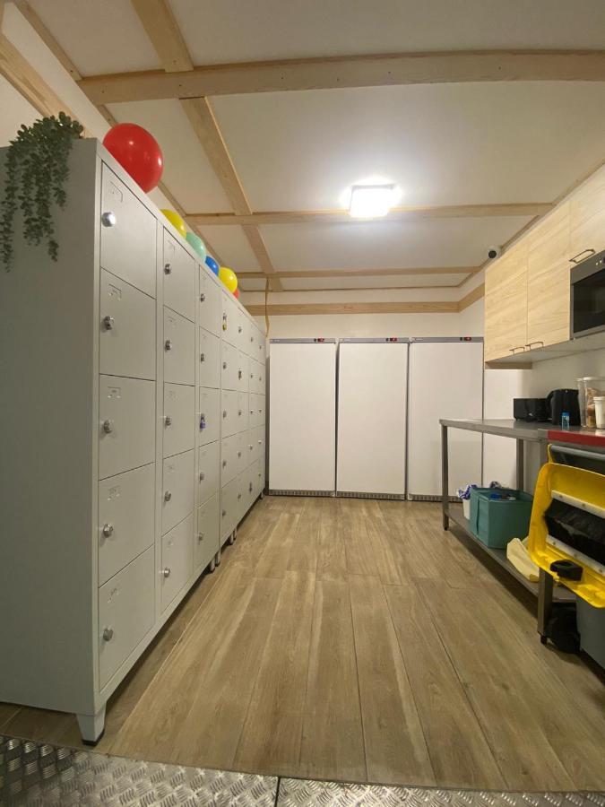 Bohobos Hostel Antibes Luaran gambar