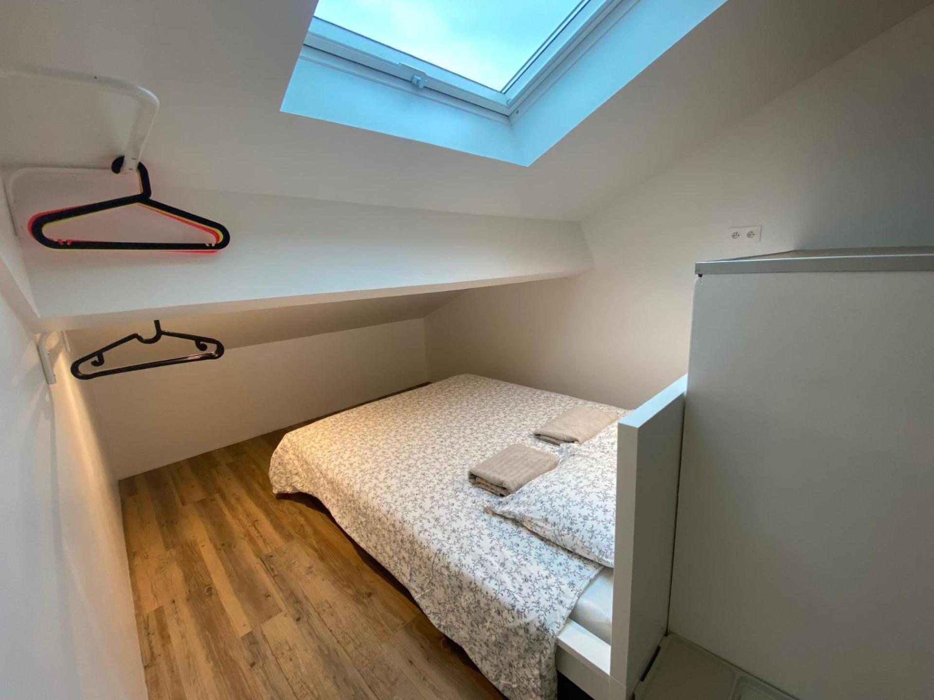 Bohobos Hostel Antibes Luaran gambar