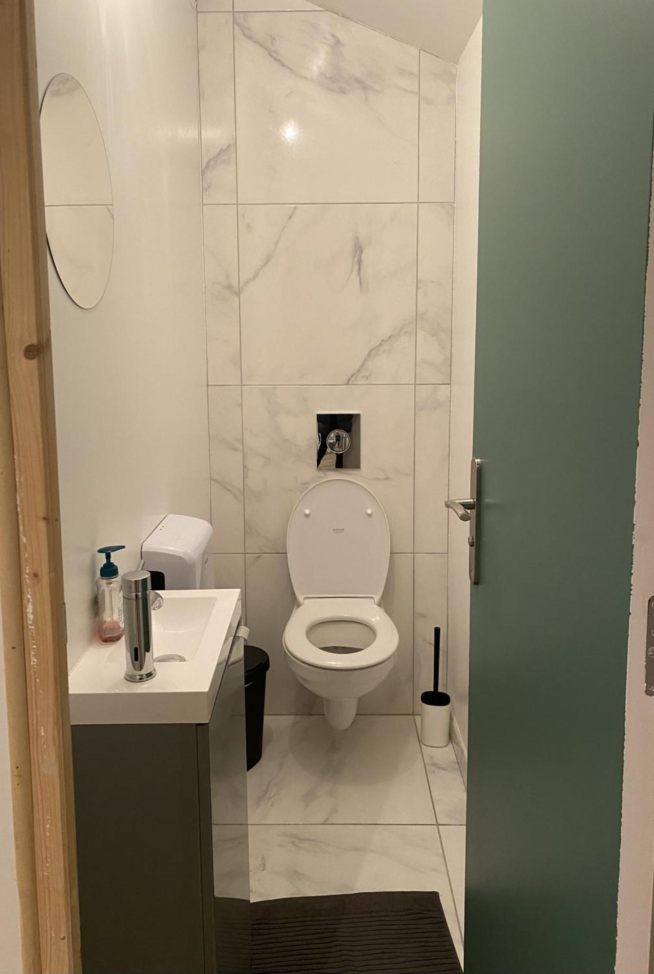 Bohobos Hostel Antibes Luaran gambar