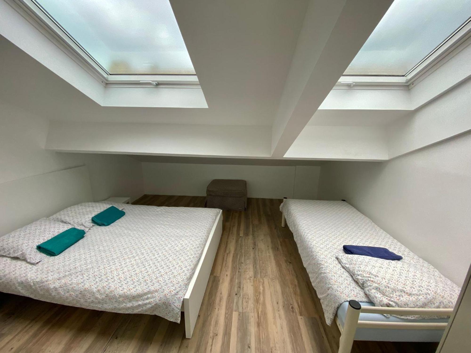 Bohobos Hostel Antibes Luaran gambar